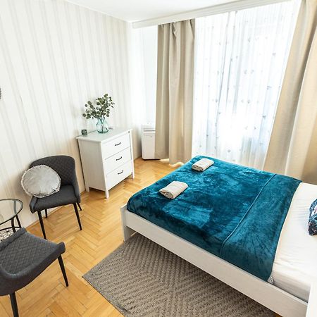 בודפשט Gozsdu White Raven Residence 305 מראה חיצוני תמונה