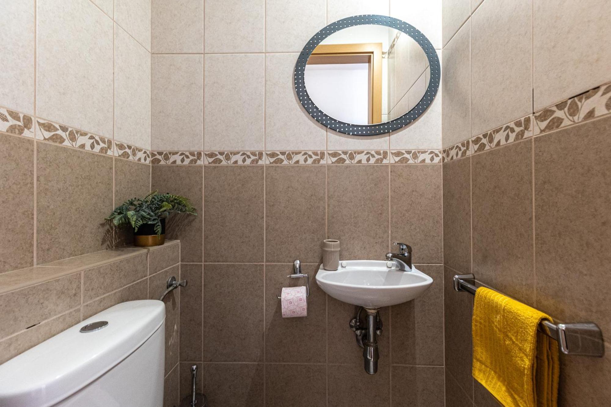 בודפשט Gozsdu White Raven Residence 305 מראה חיצוני תמונה