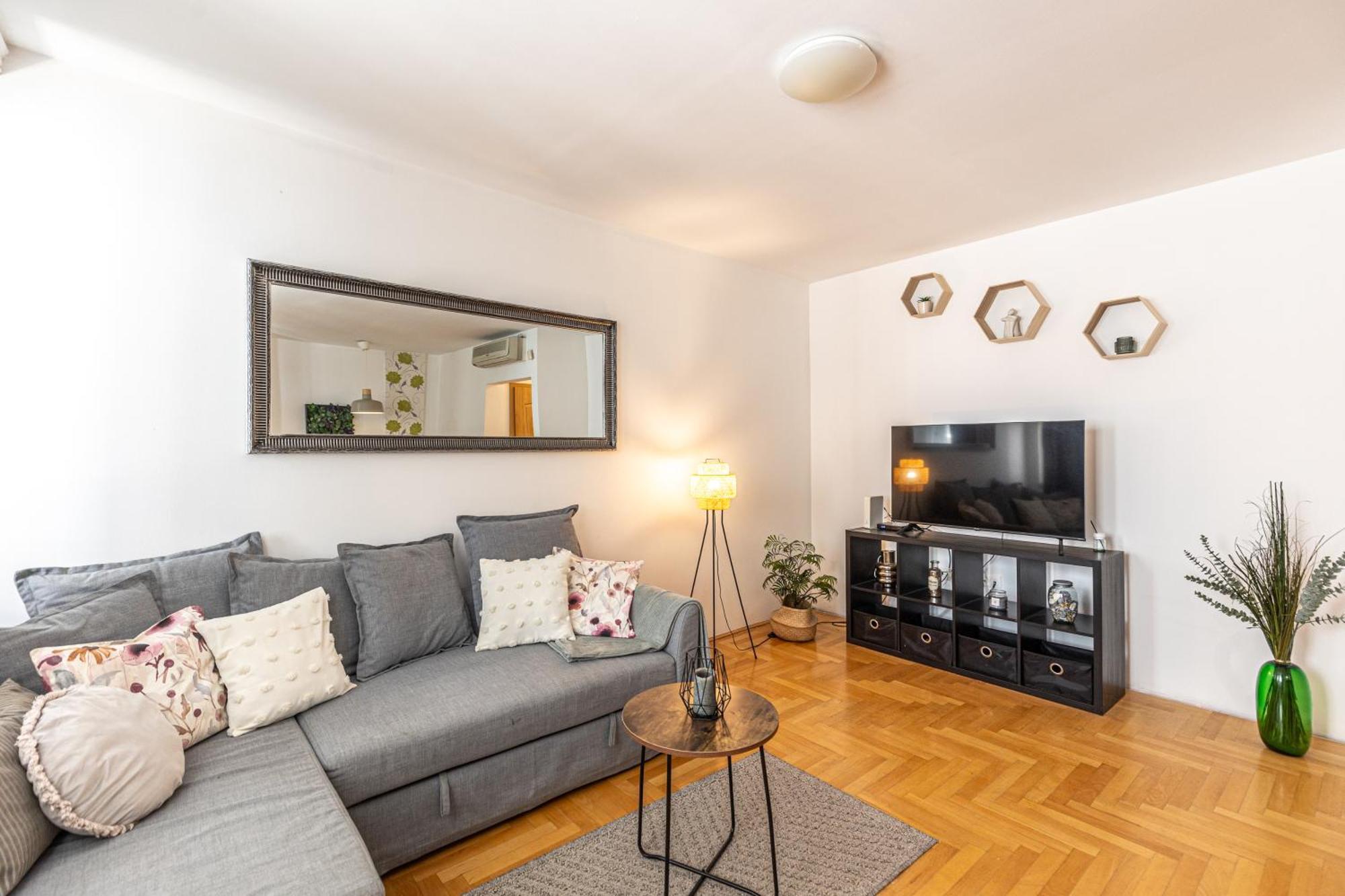 בודפשט Gozsdu White Raven Residence 305 מראה חיצוני תמונה