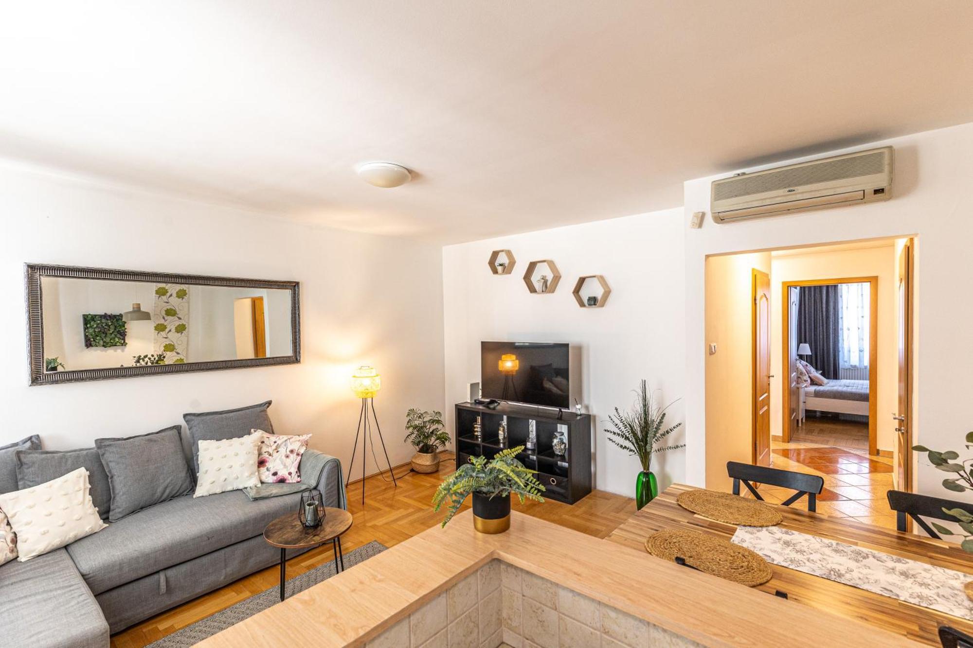 בודפשט Gozsdu White Raven Residence 305 מראה חיצוני תמונה